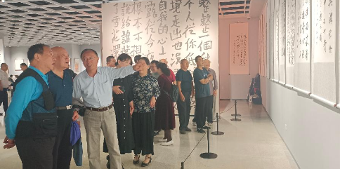 山东聊城市直书画家协会书画艺术展在中国运河博物馆隆重开展